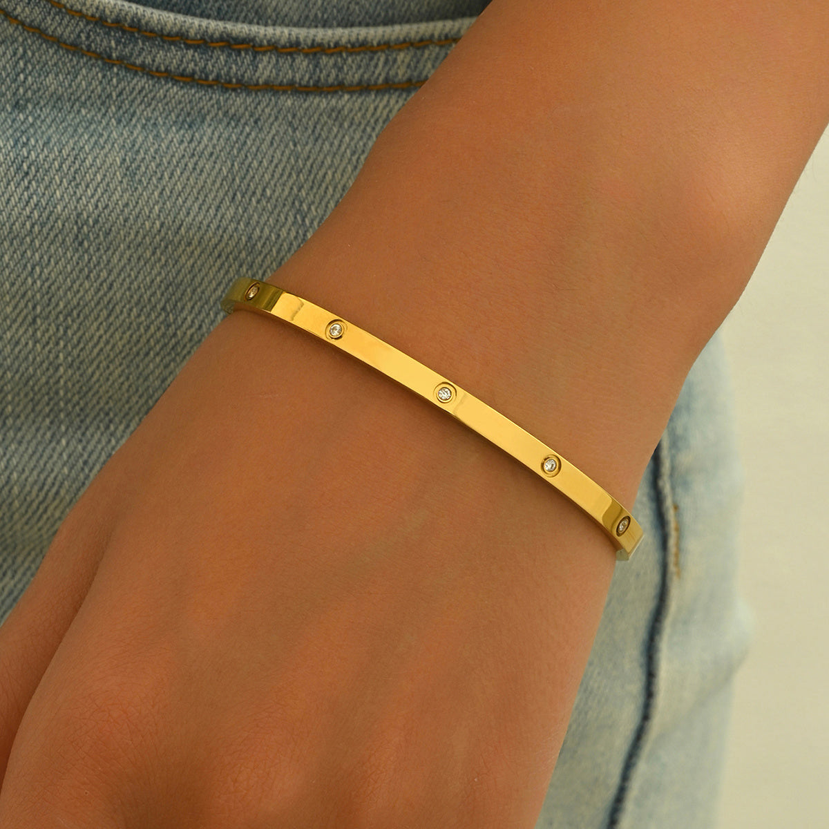 Minimalist Gold Bangle